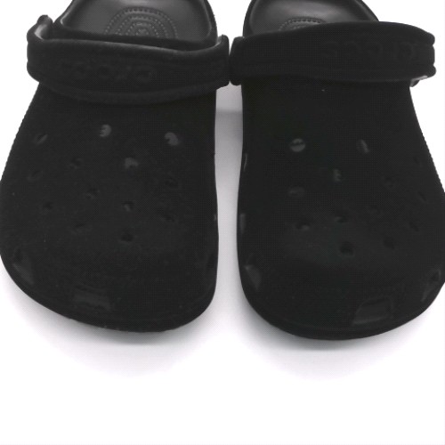 Crocs classic velvet clog 2