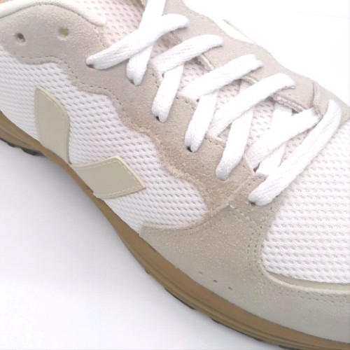 VEJA White Multi venturi ii trainers VEJA venturi ii 3
