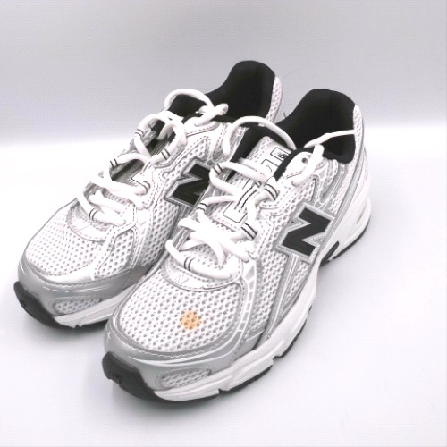 New Balance White & Silver 740 trainers New Balance 740 2