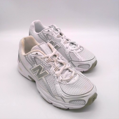 New Balance 740 2