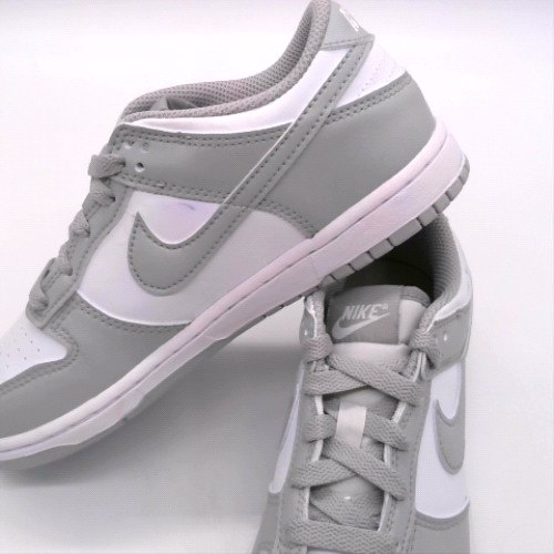 Nike White & grey dunk low junior Nike dunk low 3