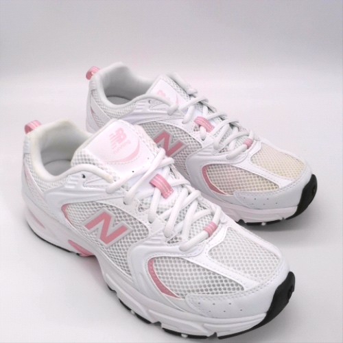 New Balance White & Pink 530 trainers New Balance 530 2