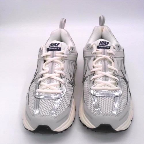 Nike Light Grey vomero 5 youth Nike vomero 5 1