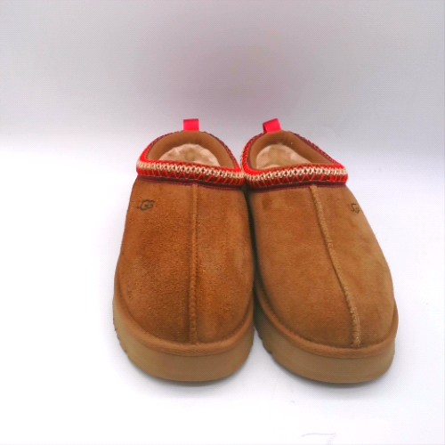 UGG tazz 1