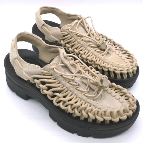 KEEN Black Multi uneek plt sandals KEEN uneek plt 2