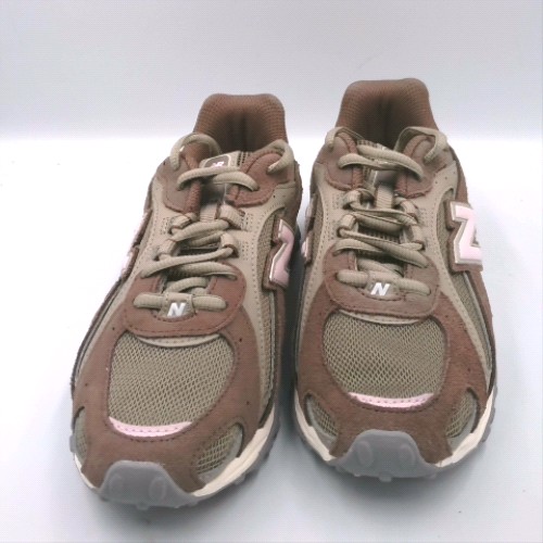New Balance Brown Multi 204l trainers New Balance 204l 1
