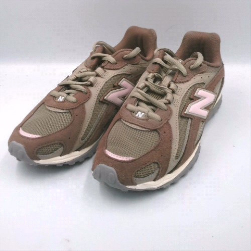 New Balance Brown Multi 204l trainers New Balance 204l 3