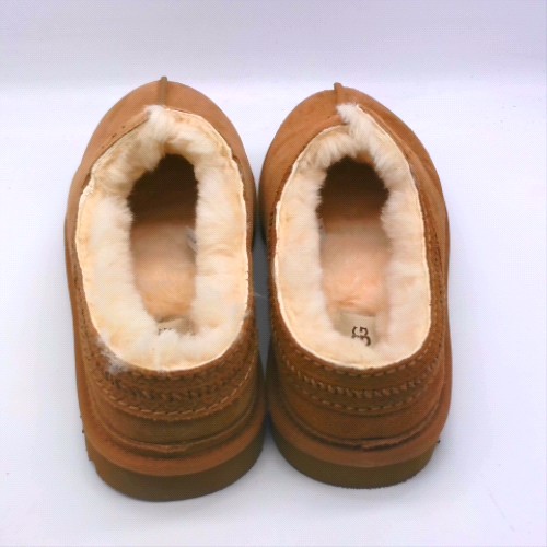 UGG Tan neuman slippers UGG neuman 3