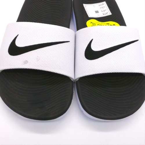 Nike White & Black kawa junior Nike kawa 2