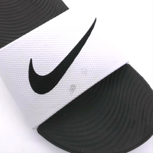 Nike White & Black kawa junior Nike kawa 3