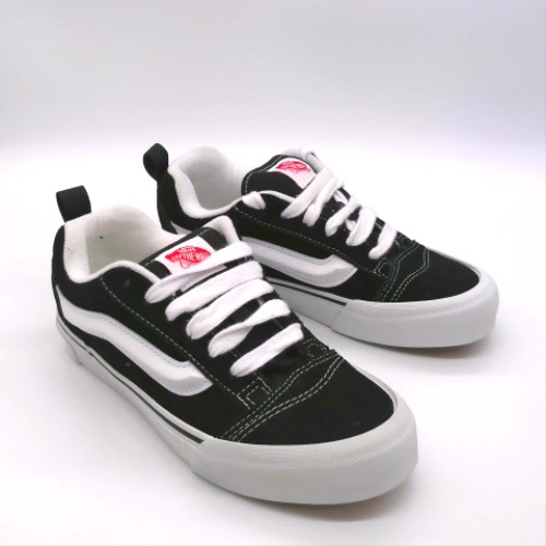Vans Black & White knu skool trainers Vans knu skool 2