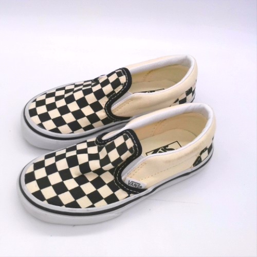 Vans White & Black classic slip-on junior Vans classic slip-on 3