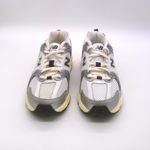 New Balance Silver Multi 530 trainers New Balance 530 1