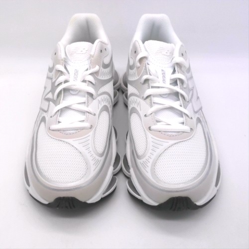 New Balance White abzorb 2000 trainers New Balance abzorb 2000 1