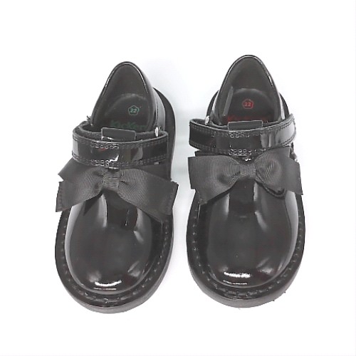 Kickers Black adlar t-bar bow girls junior Kickers adlar t-bar bow 1