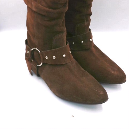 schuh dallis suede stud pixie 2