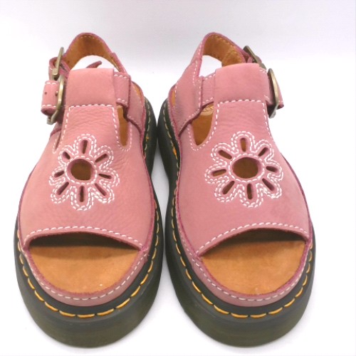 Dr Martens Pale Pink dunnet flower sandals Dr Martens dunnet flower 1