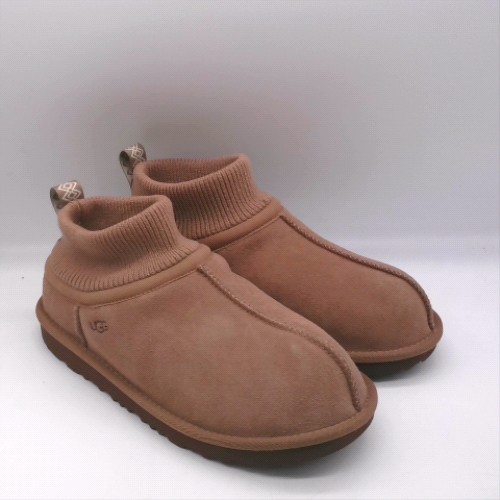 UGG ultra mini stretch cuff 2