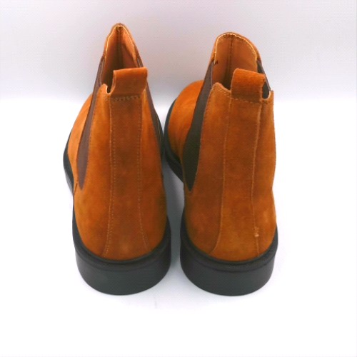 schuh Tan dice suede chelsea boots schuh dice suede chelsea 3