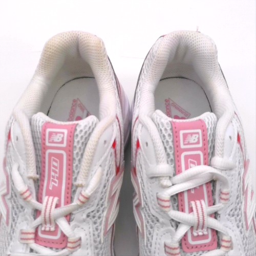New Balance 740 3