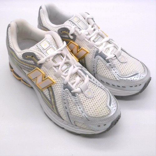 New Balance Silver Multi 1906 trainers New Balance 1906 2