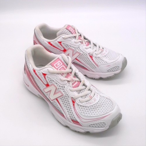 New Balance White & Red 740 girls junior New Balance 740 2