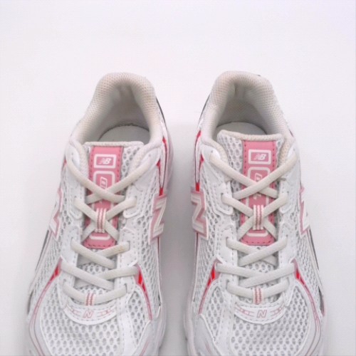 New Balance White & Red 740 girls junior New Balance 740 3