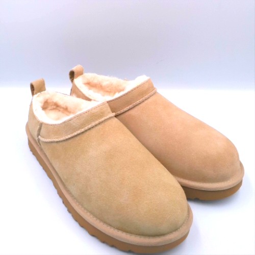 UGG Beige classic micro boots UGG classic micro 2