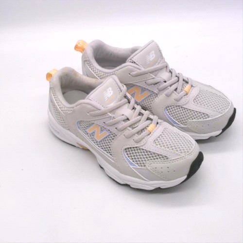 New Balance Light Grey 530 girls junior New Balance 530 2
