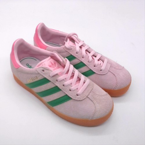 adidas Pale Pink gazelle girls junior adidas gazelle 2