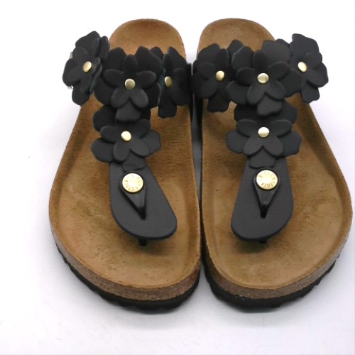BIRKENSTOCK Black gizeh flowers sandals BIRKENSTOCK gizeh flowers 1