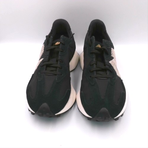 New Balance Black 327 trainers New Balance 327 1