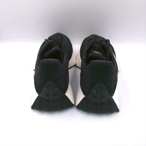 New Balance Black 327 trainers New Balance 327 3
