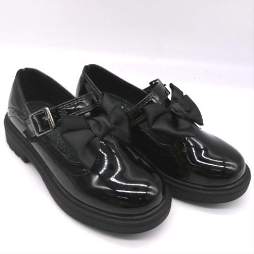 schuh Black loz patent bow t-bar girls junior schuh loz patent bow t-bar 3