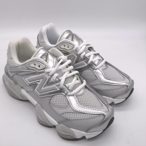 New Balance Silver 9060 girls youth New Balance 9060 3