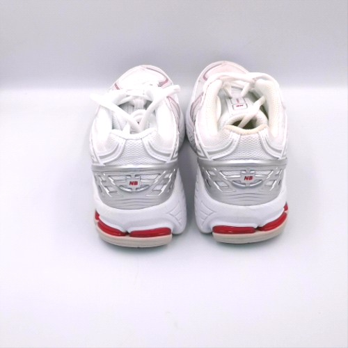 New Balance 1906 3