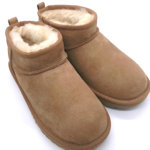 UGG Tan classic ultra mini junior UGG classic ultra mini 2