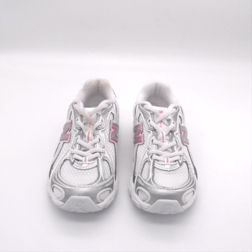 New Balance Silver Multi 740 girls junior New Balance 740 1