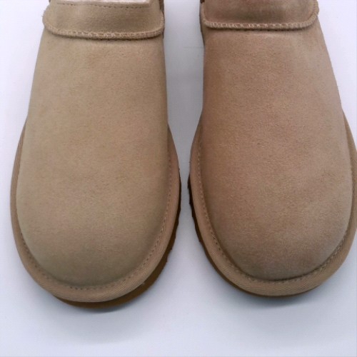 UGG Beige classic micro boots UGG classic micro 3