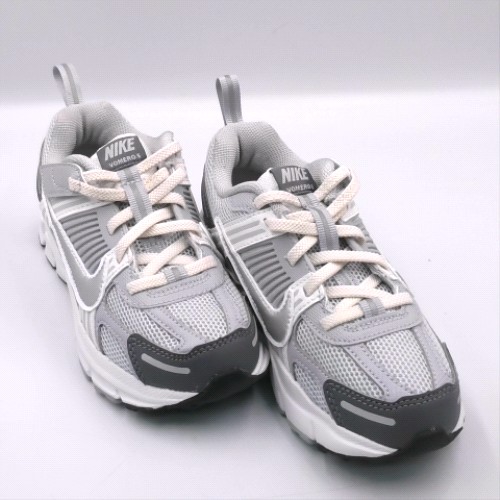 Nike Silver vomero 5 junior Nike vomero 5 2