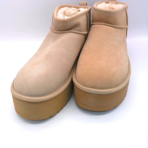 UGG Beige classic ultra mini platform boots UGG classic ultra mini platform 3