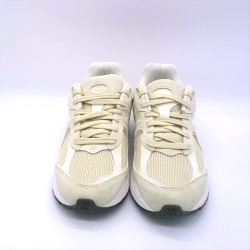 New Balance Pale Yellow 2002r trainers New Balance 2002r 1