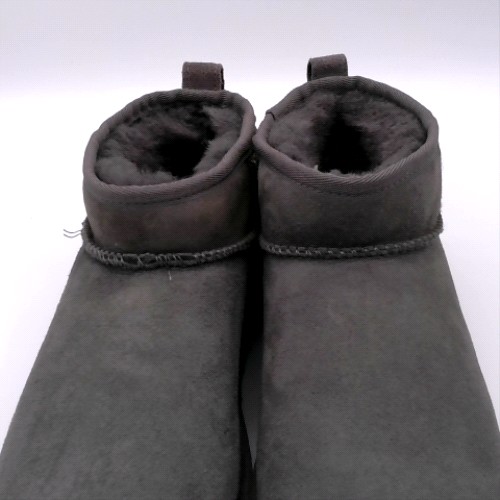 UGG Grey classic ultra mini ii boots UGG classic ultra mini ii 3