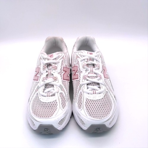 New Balance 740 1