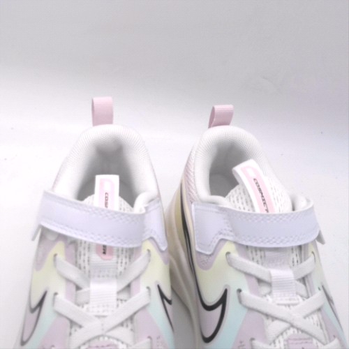Nike cosmic runner 3