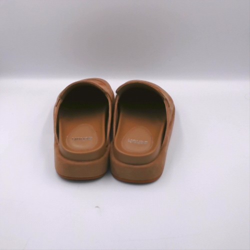 schuh Taupe tiramisu closed toe mule sandals schuh tiramisu closed toe mule 3