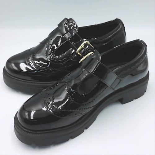 schuh Wide Fit Black leigh chunky t-bar flats schuh leigh chunky t-bar 2