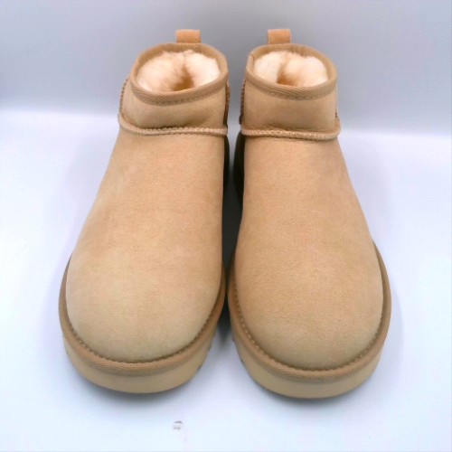 UGG Beige classic ultra mini ii boots UGG classic ultra mini ii 1