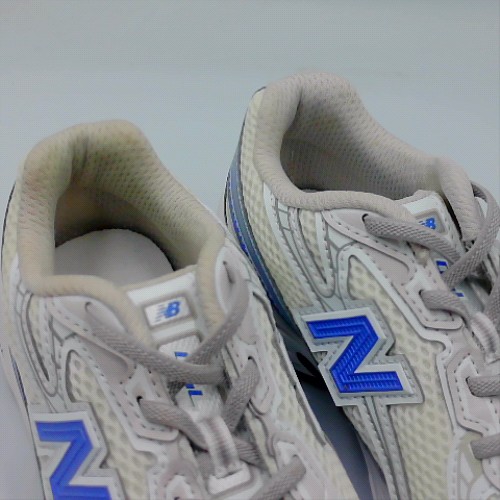 New Balance White & Blue 740 junior New Balance 740 3