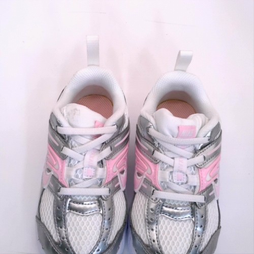 Nike White & Pink air max moto 2k girls toddler Nike air max moto 2k 3
